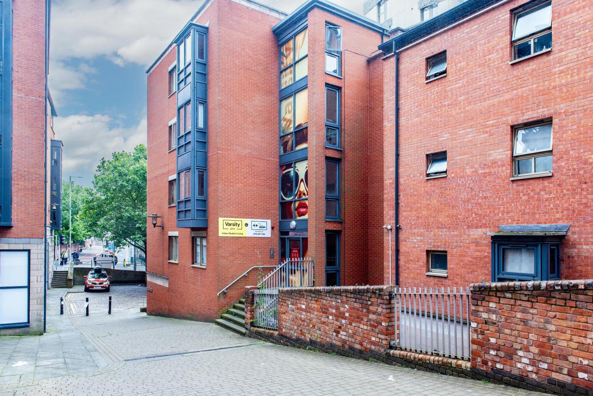 Varsity - 6-bed In Centre Apartamento