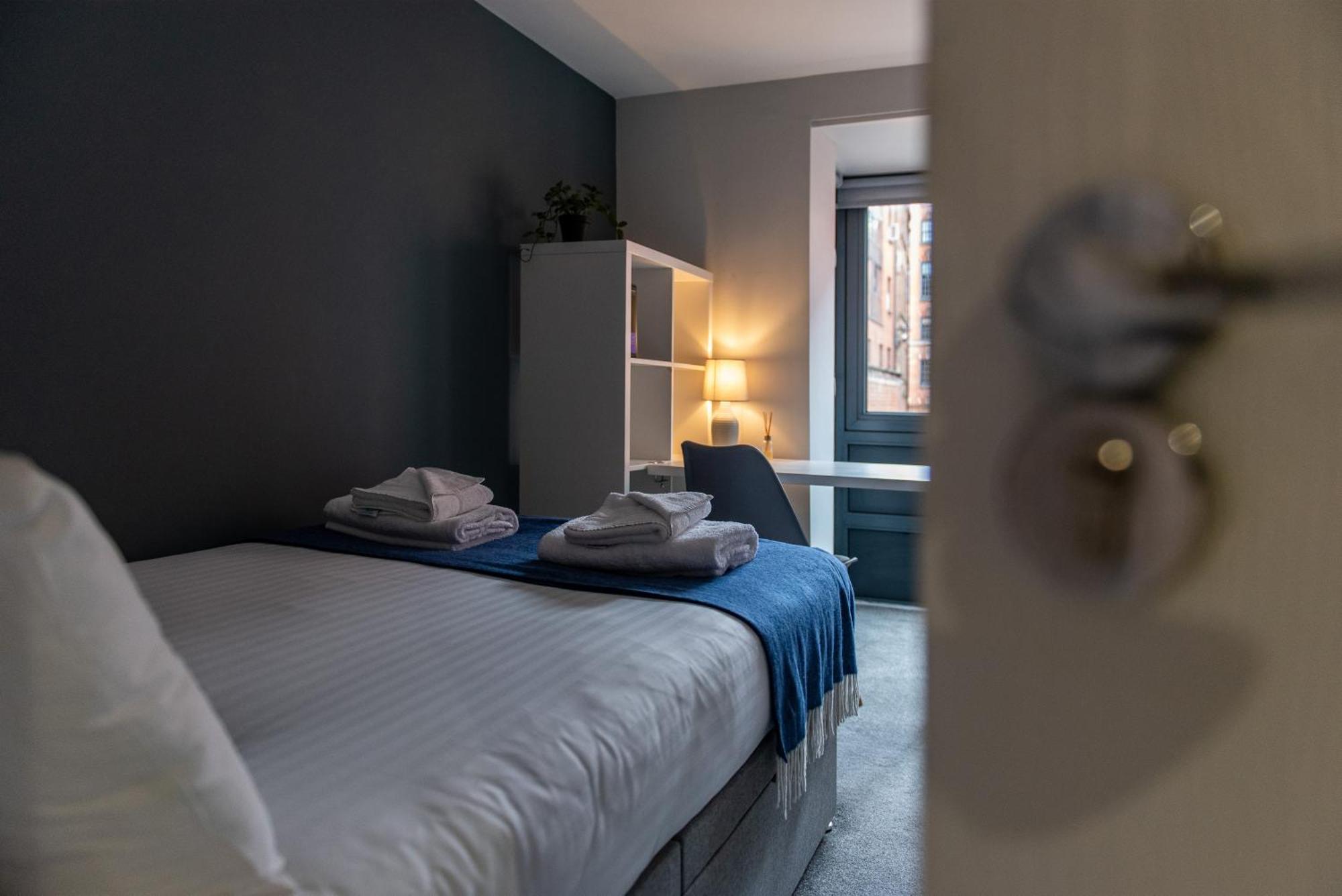 Apartment Spacious 6-bed Flat In Centre