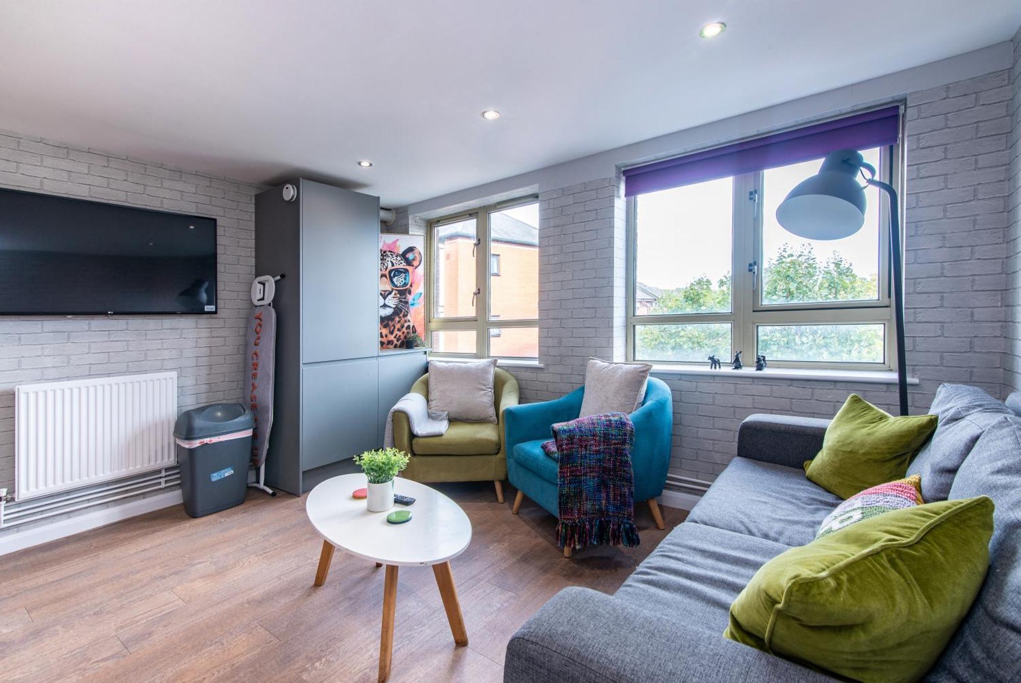Apartment Spacious 6-bed Flat In Centre *
