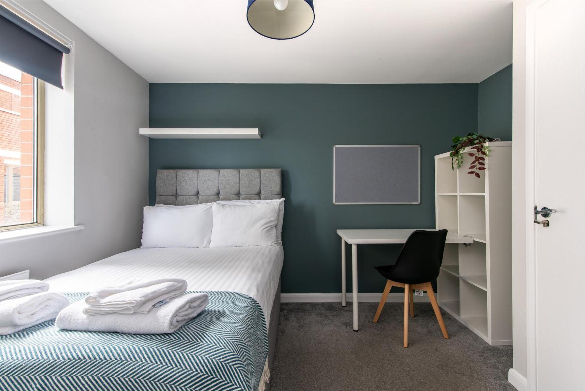 Apartment Spacious 6-bed In Centre