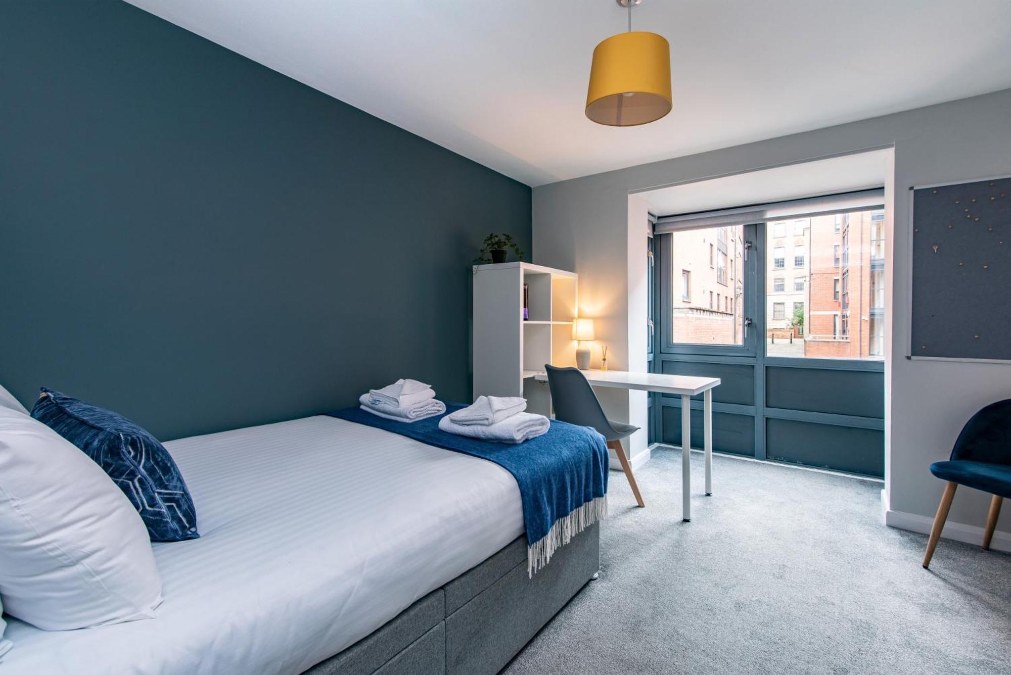 Apartment Spacious 6-bed In Centre Nottingham