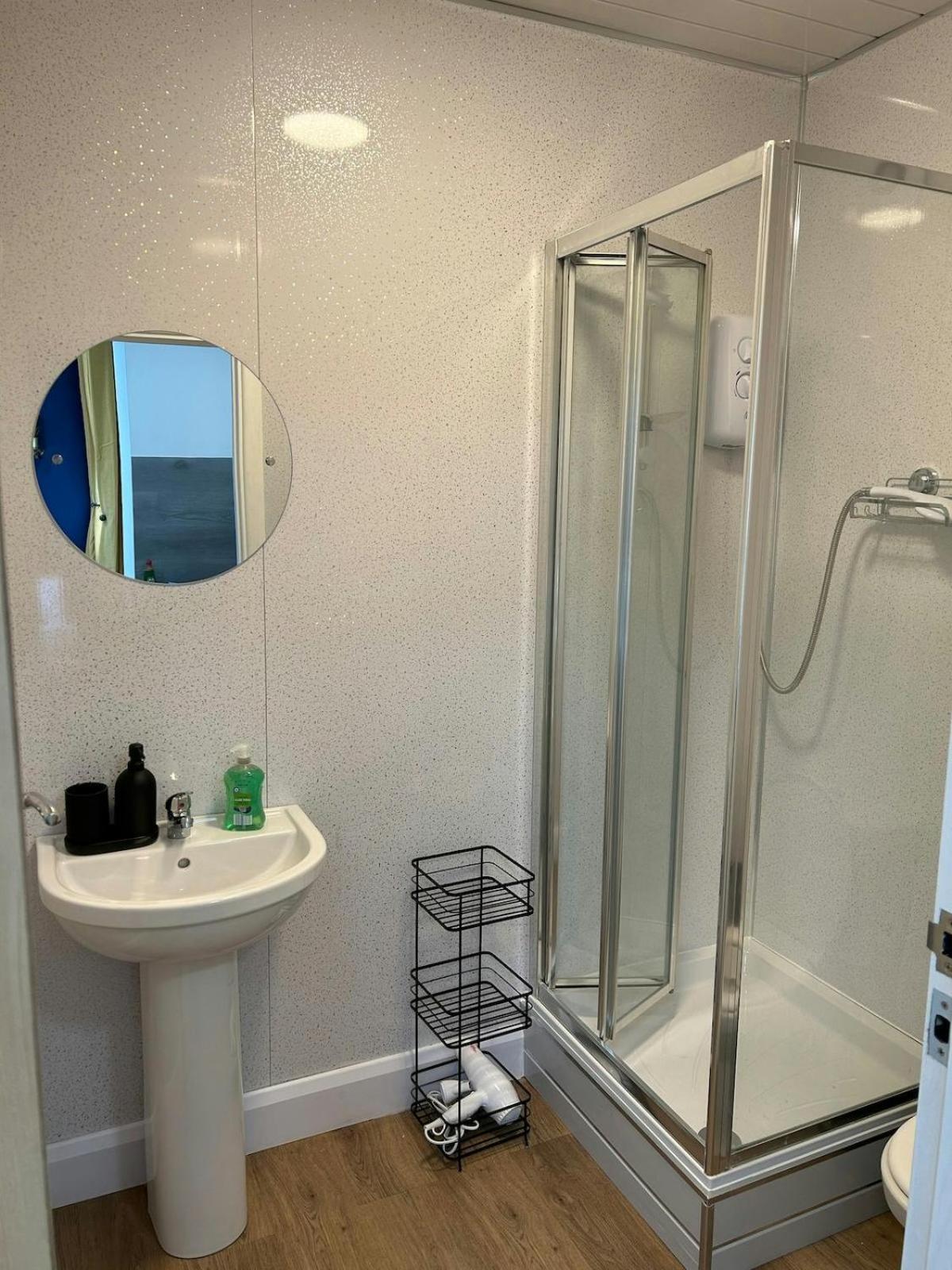 Apartment Close To The Centre Self Contained Nottingham