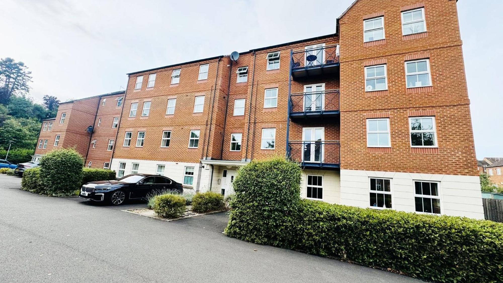 West Bridgford Luxury Balcony Apartment