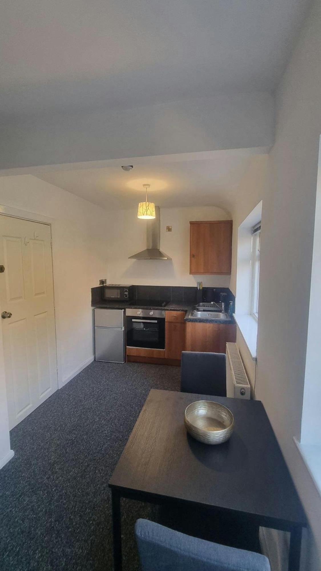 Flat * Nottingham