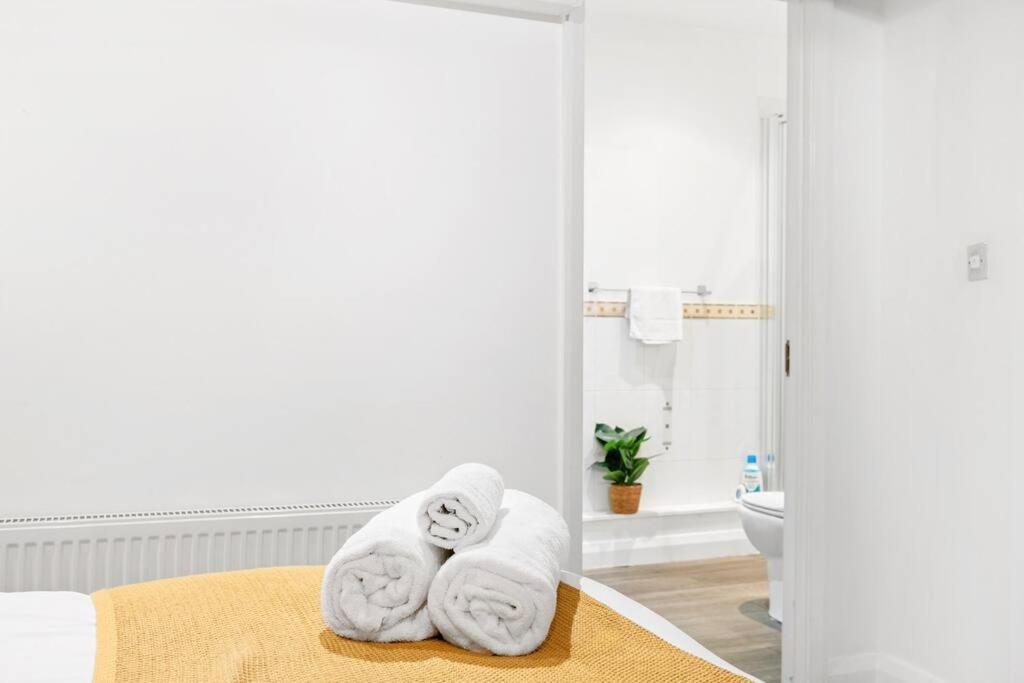 Spacious 3 Bedroom In Prime Location