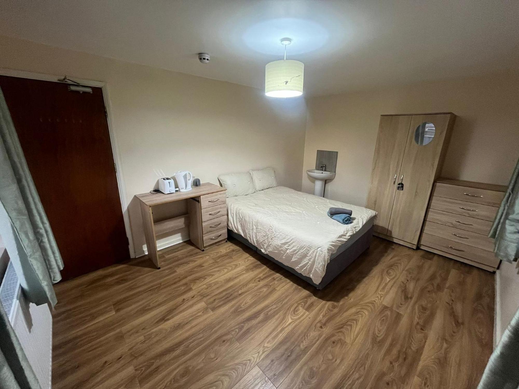 Homestay 59 Big Db Shared Bathroom & Kitchen *