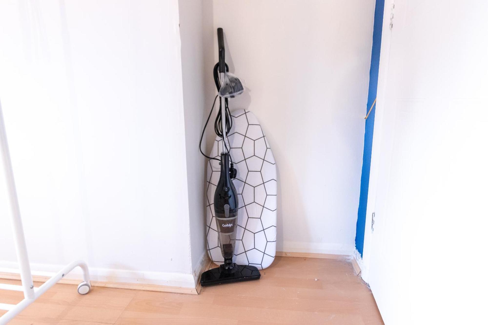 Cosy Deluxe 3 Bed House - Free Parking - Sleeps 9 Apartment Nottingham