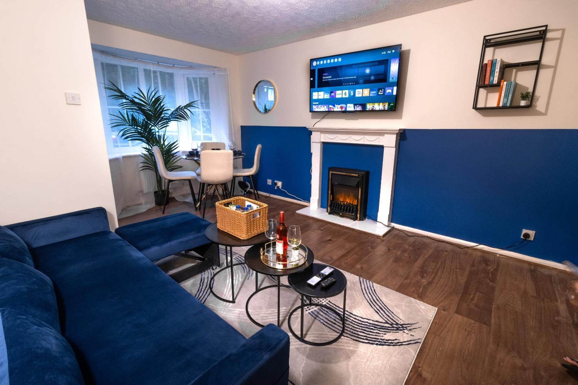 Apartment Cosy Deluxe 3 Bed House - Free Parking - Sleeps 9