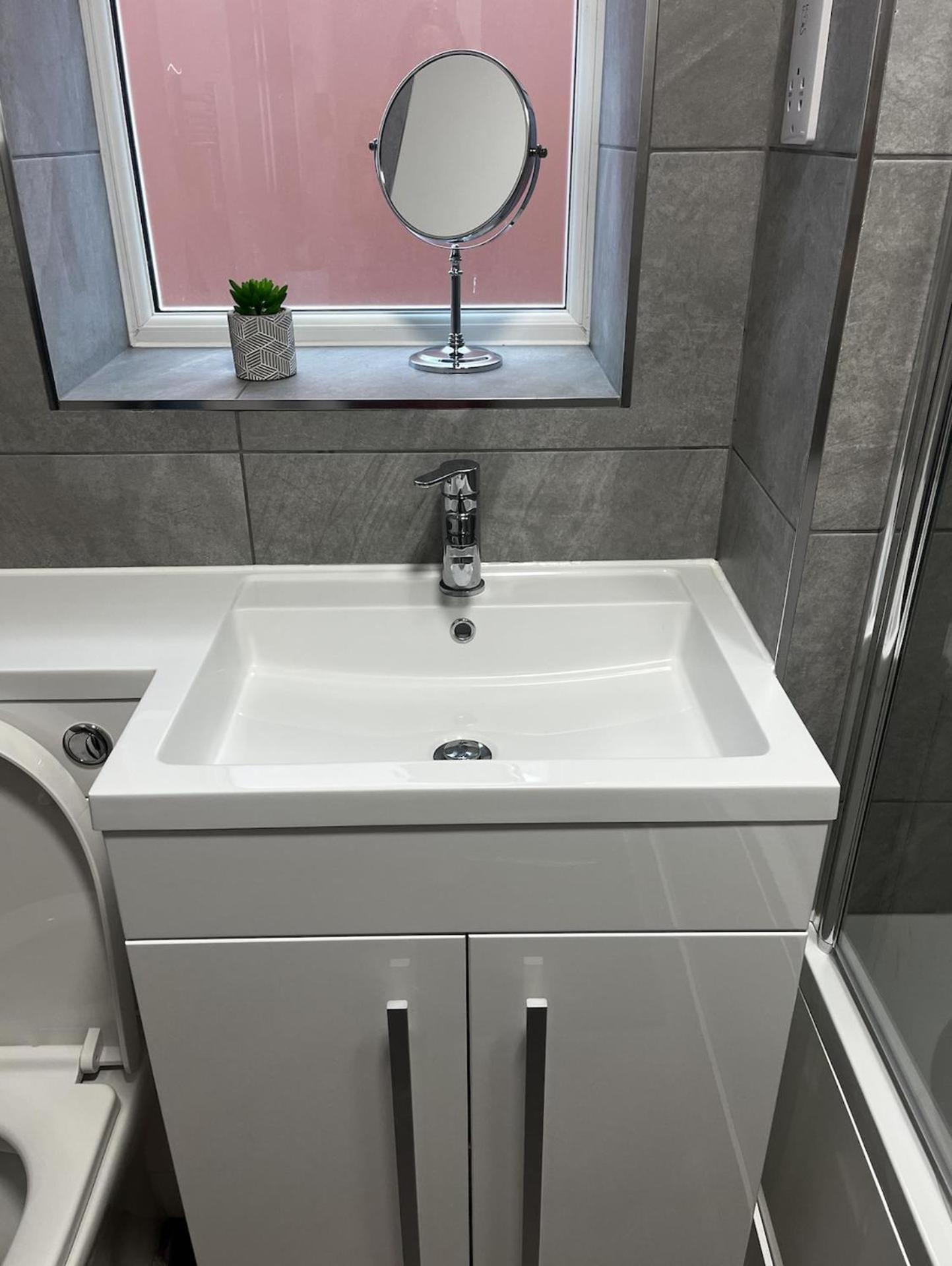 Chic Newly Built - Apartment *