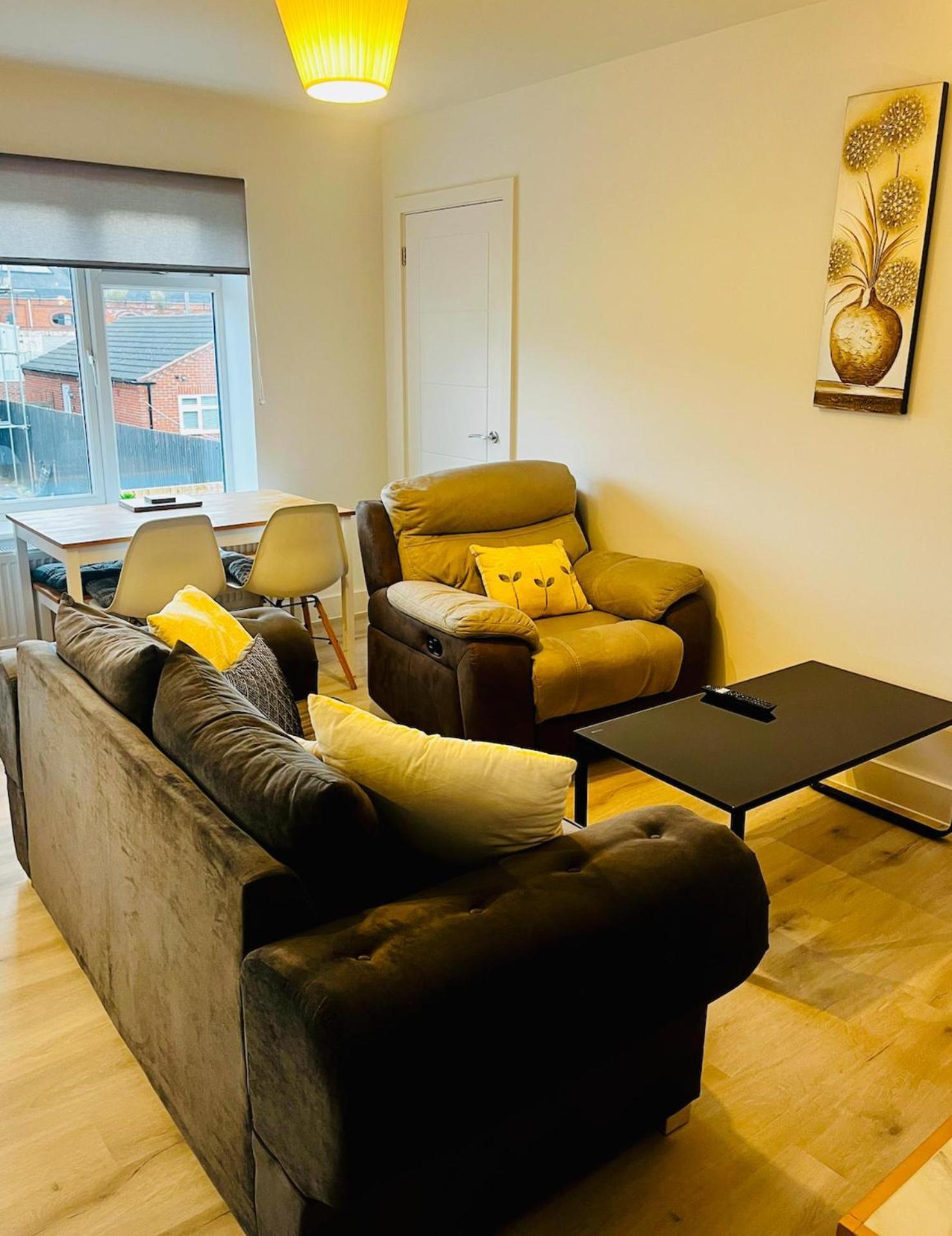Apartment Chic Newly Built - *