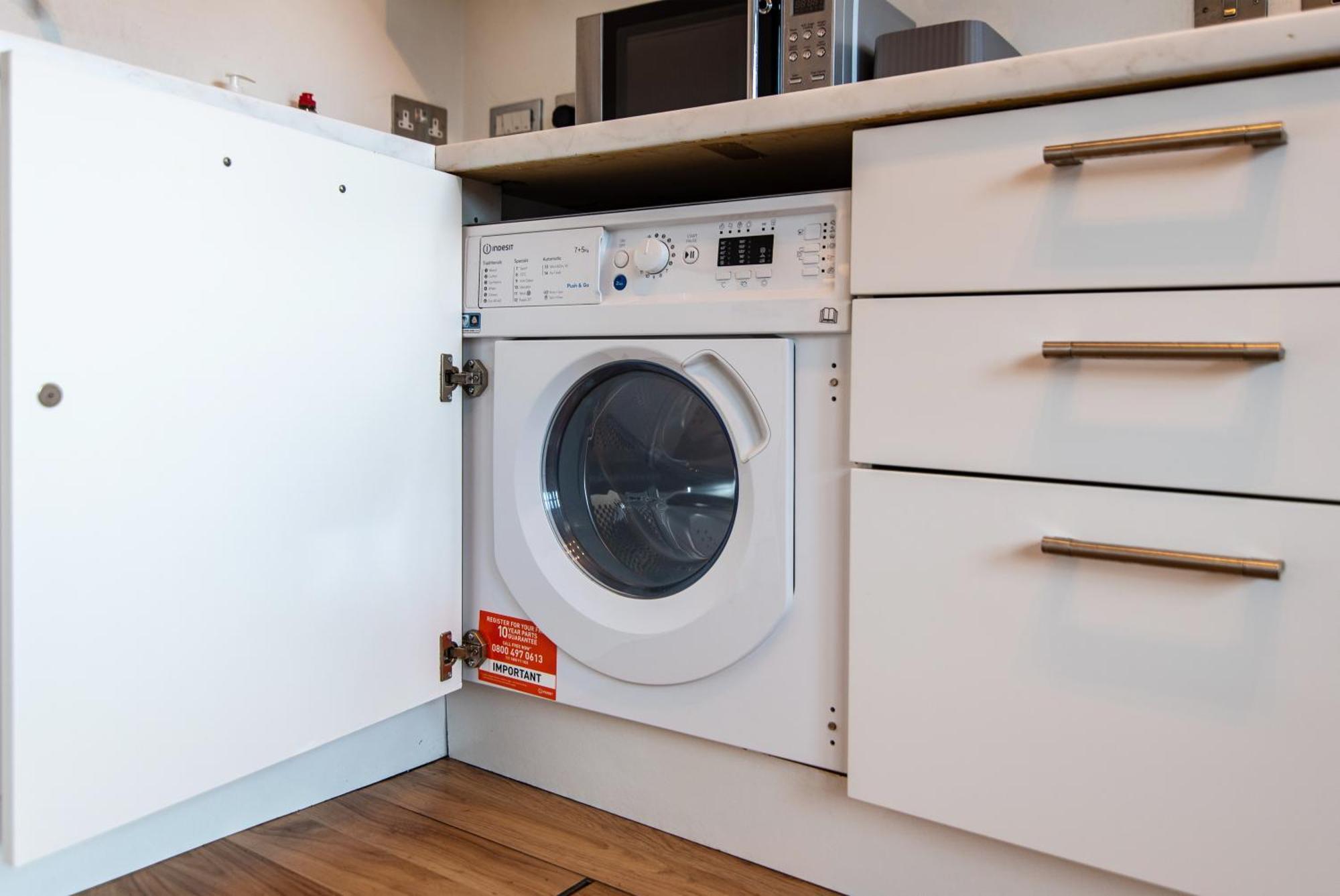 Apartment 1 Bedroom In Centre, Close To Motorpoint Arena