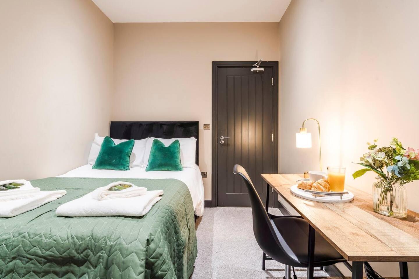 Apartment 2br Flat Wi-fi Parking Sleeps Nottingham
