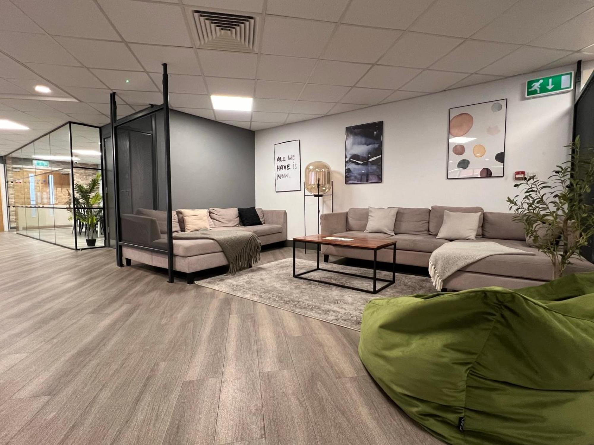 Apartment Cosy And Bright At Hydrogen *
