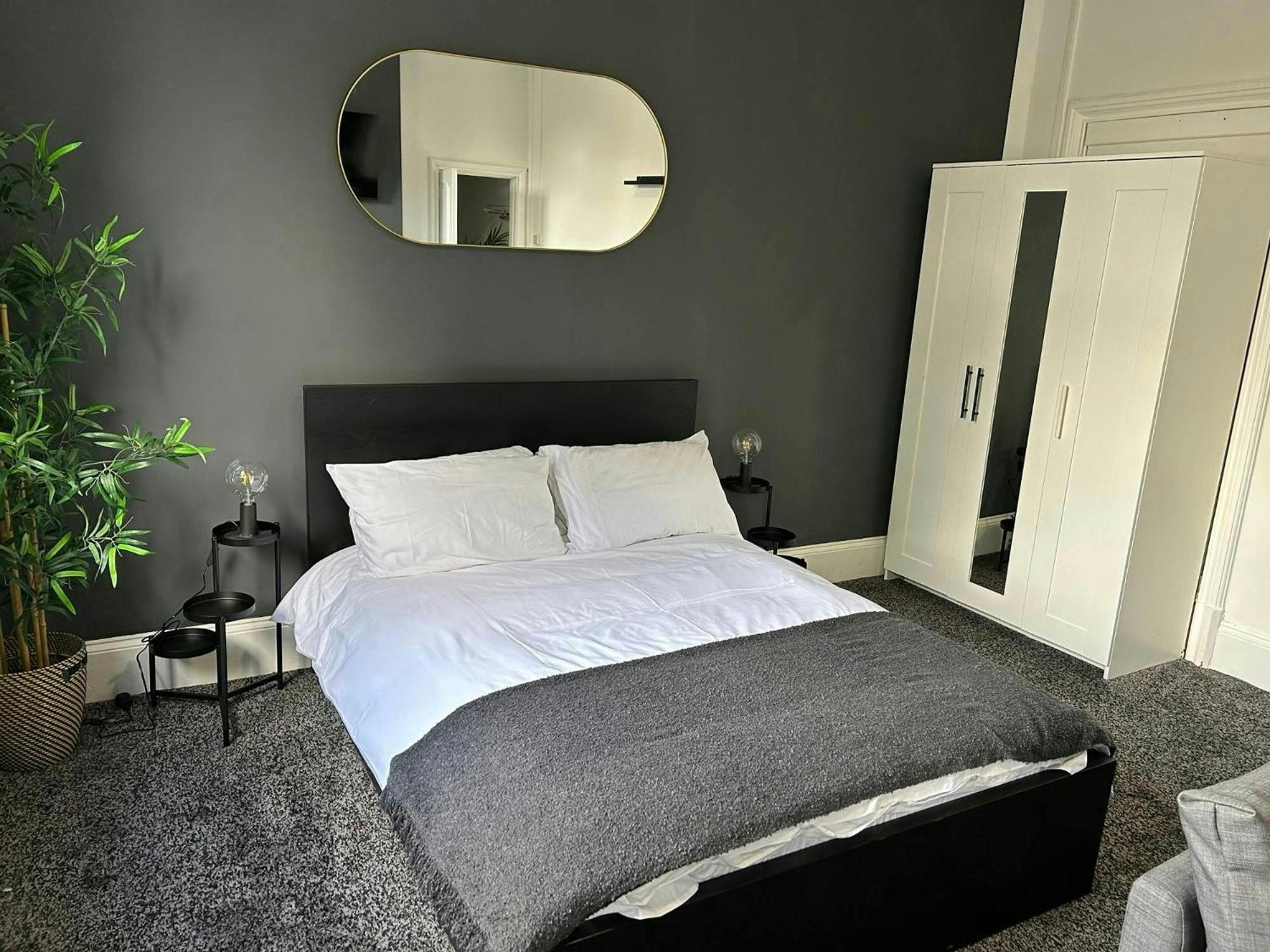 Flat * Nottingham