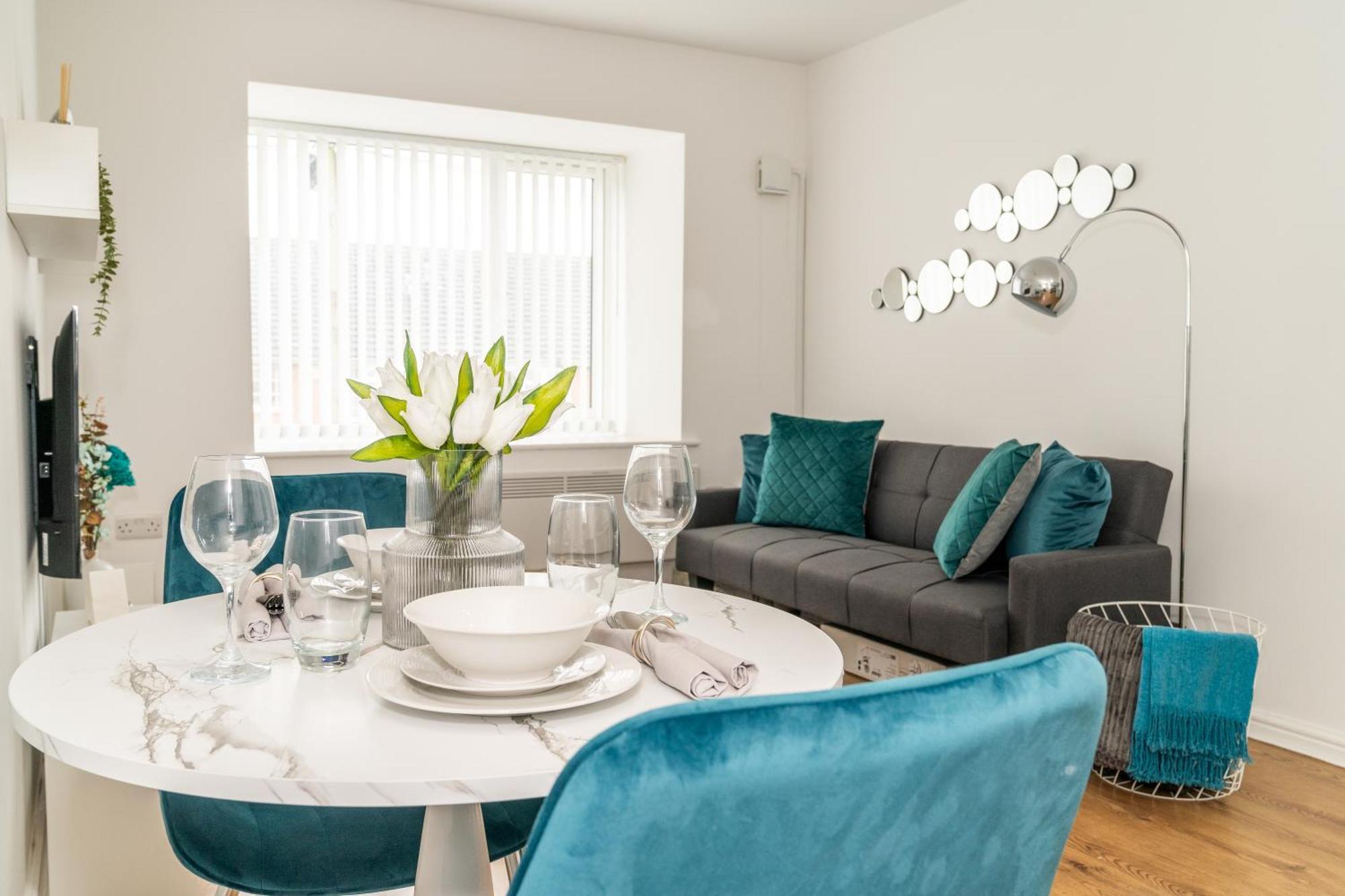 Charming In Location With Free Parking, Fast Wifi And Smarttv By Yoko * Nottingham
