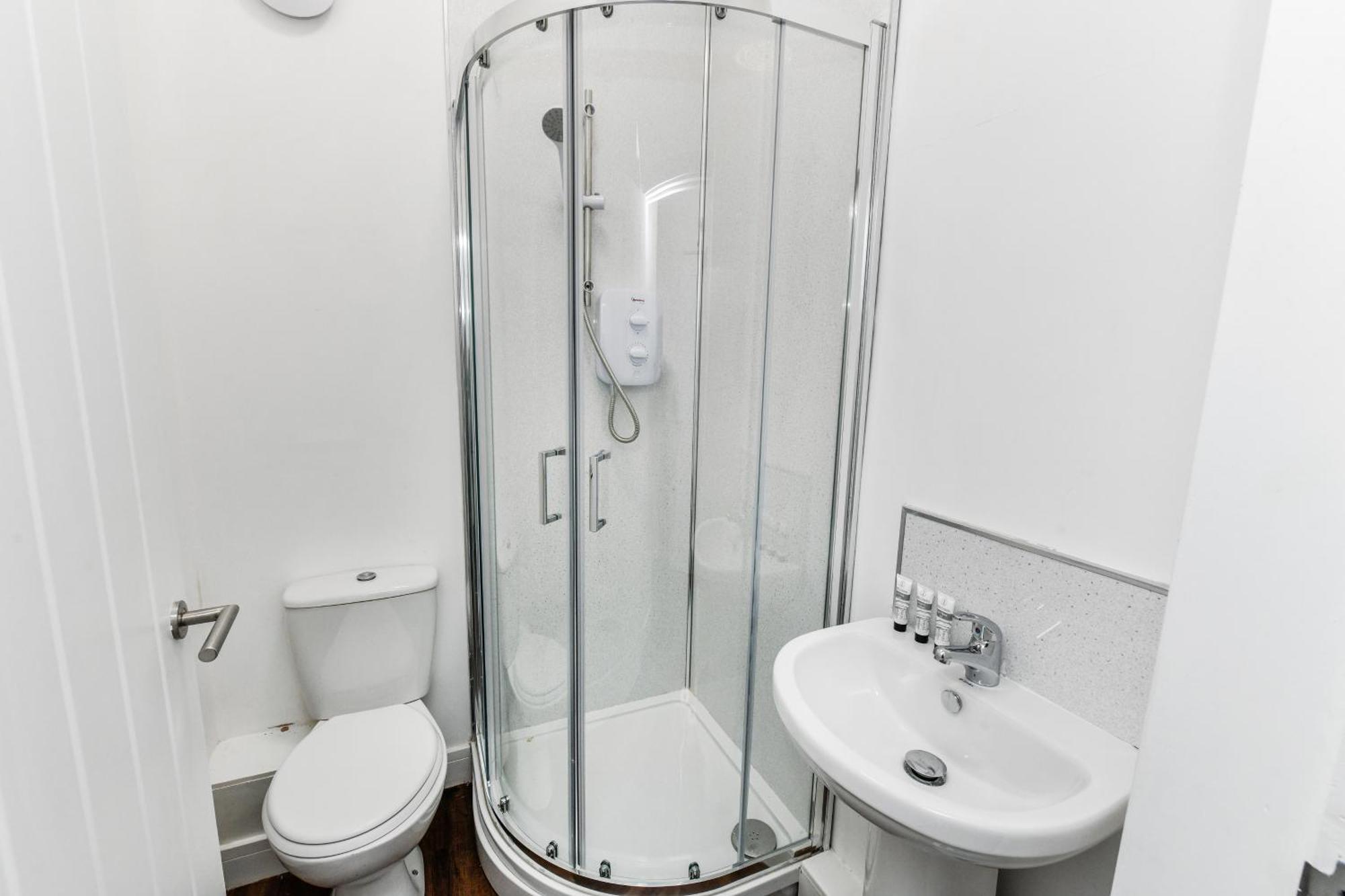 Church Street Flat 5 - Minimalist In New Basford Apartment Nottingham