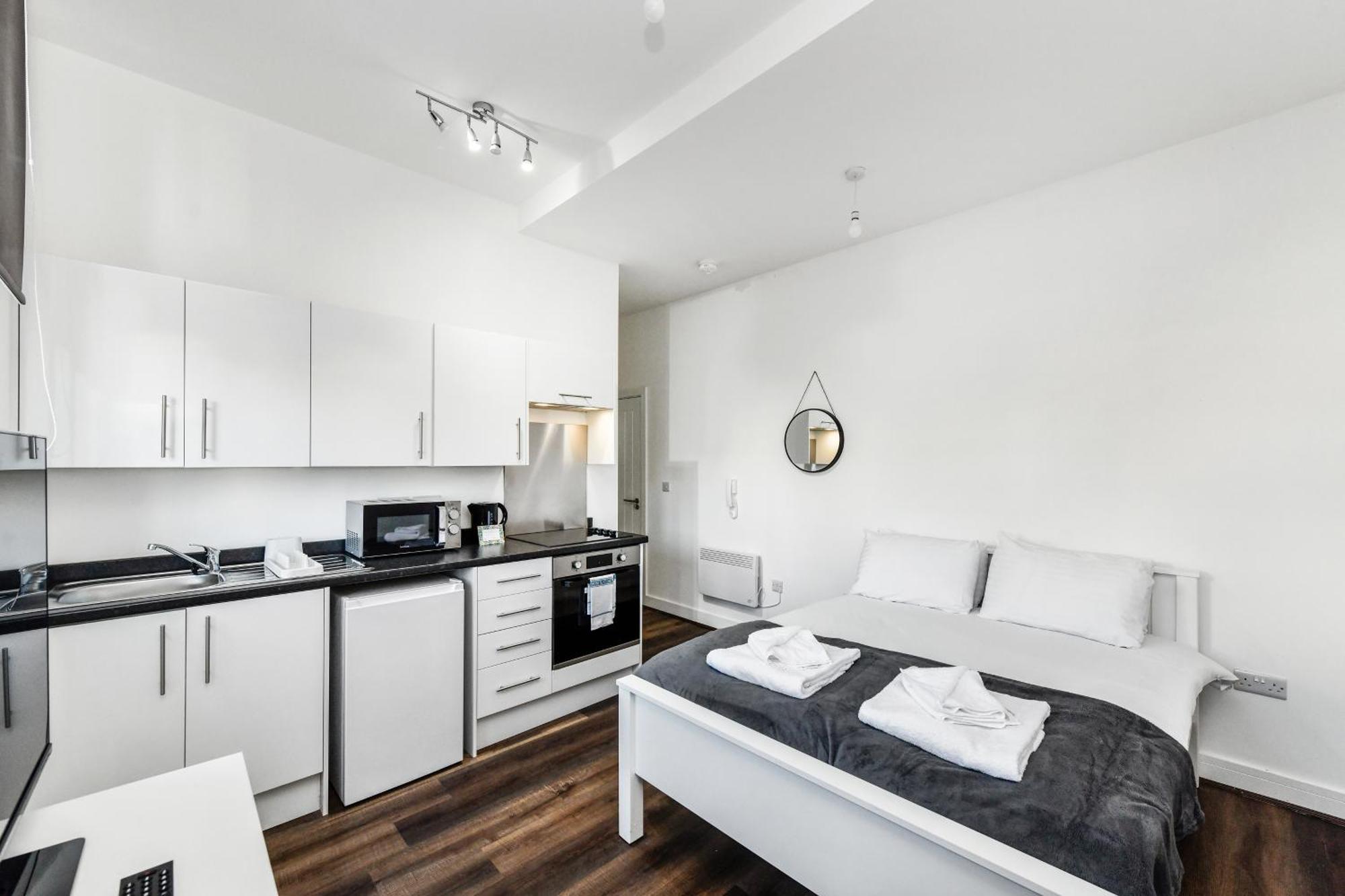 Church Street Flat 5 - Minimalist In New Basford *