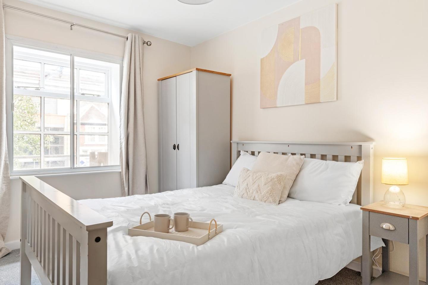 Stylish 3-bed In