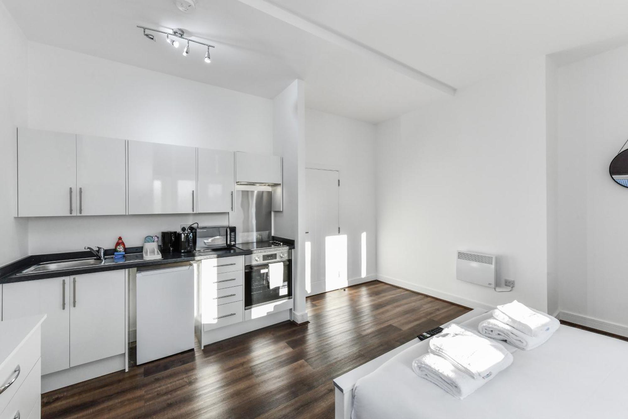 Church Street Flat 2 - Minimalist In New Basford *