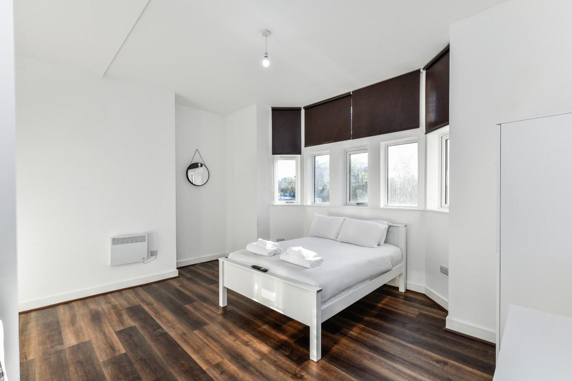 Church Street Flat 2 - Minimalist In New Basford Apartment