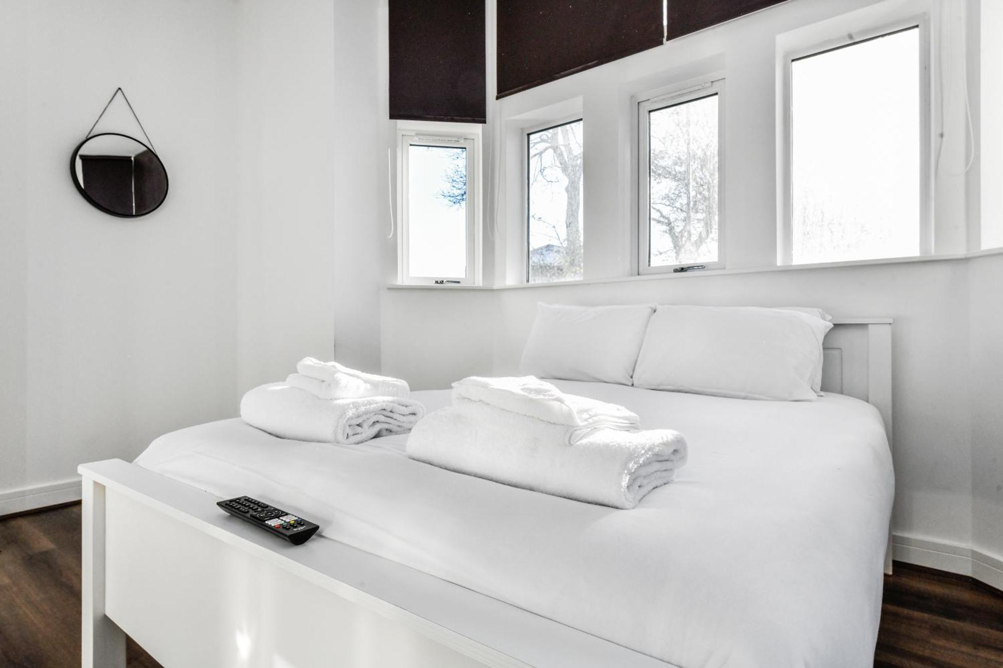 Church Street Flat 2 - Minimalist In New Basford Apartment