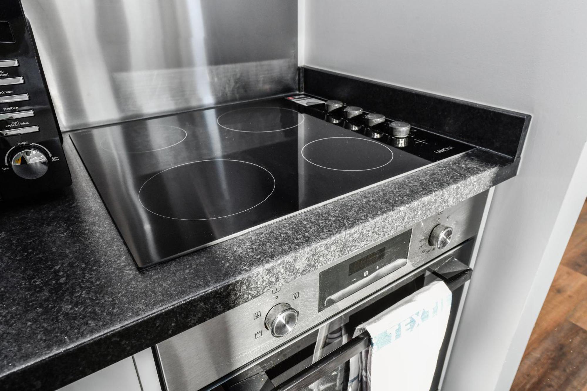 Apartment Church Street Flat 2 - Minimalist In New Basford Nottingham