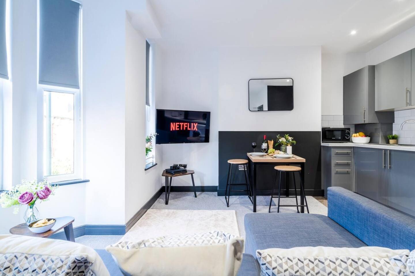 Flat #4 Forest Fields * Nottingham