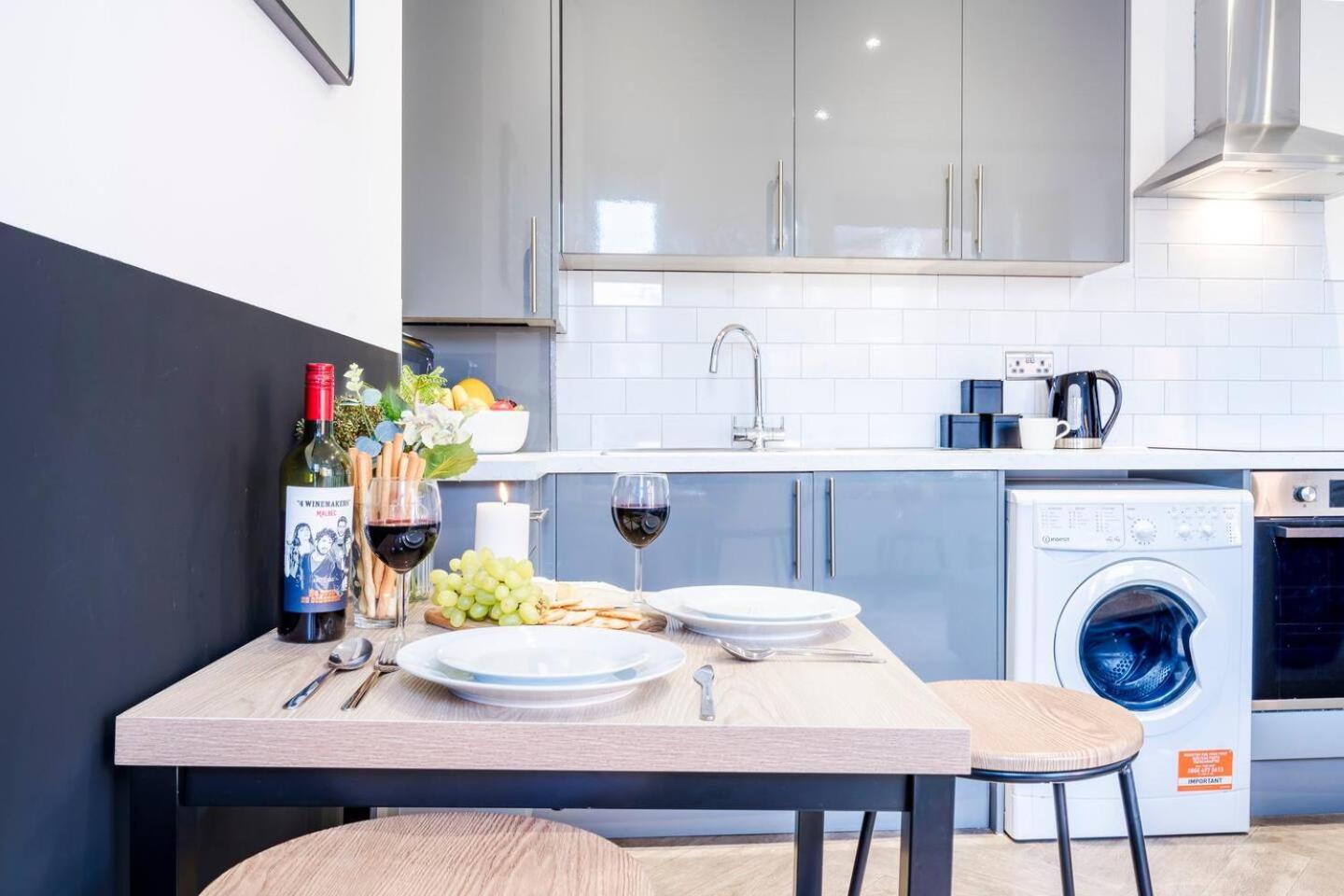 Flat #4 Forest Fields Nottingham