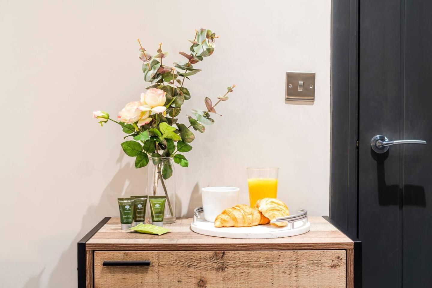 Flat #4 Forest Fields *