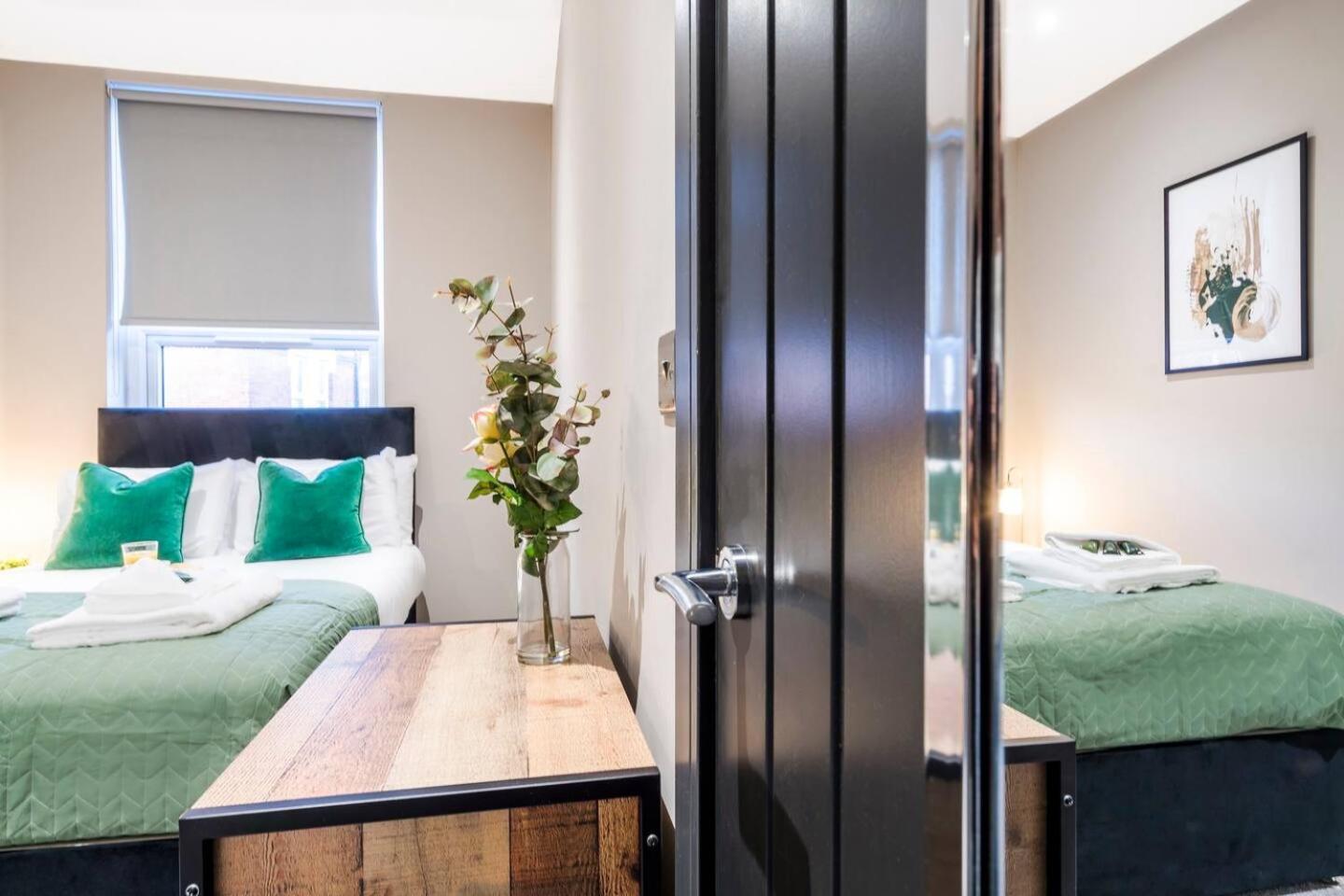 Flat #4 Forest Fields * Nottingham