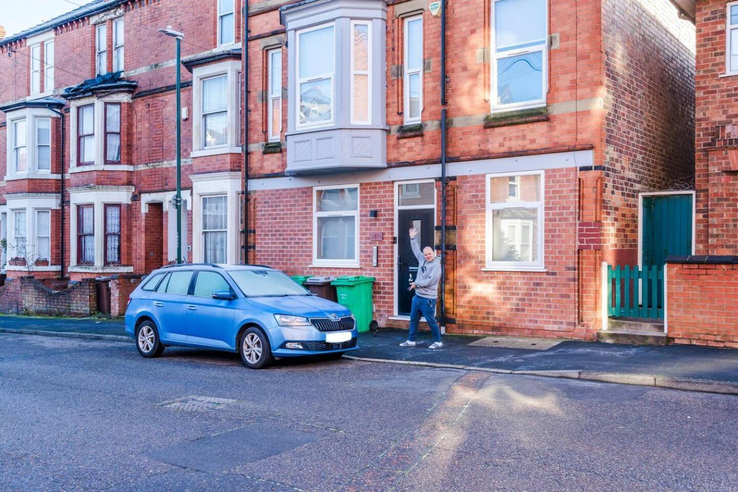 Flat #4 Forest Fields *