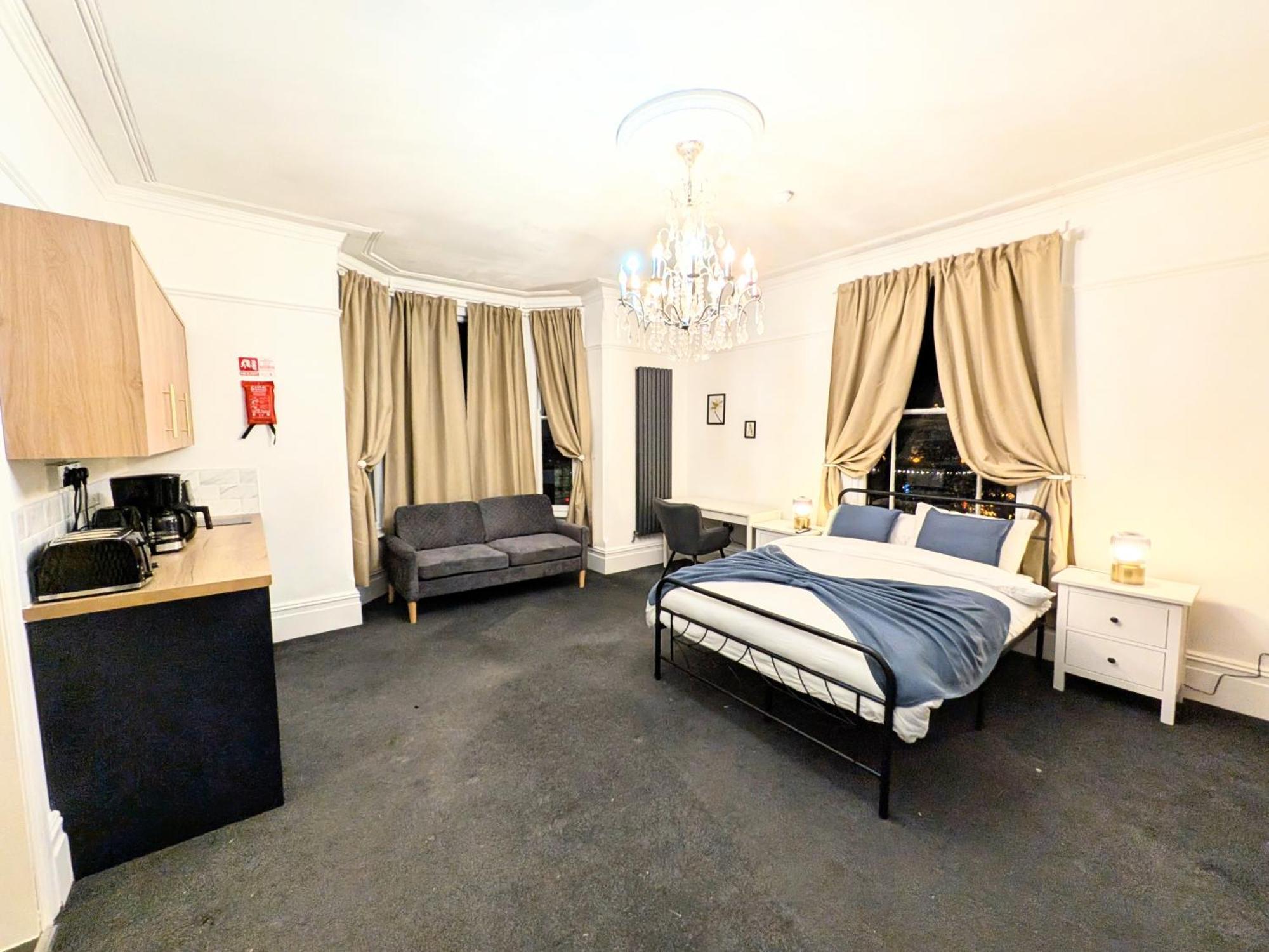 Apartment 110 Fulforth Street