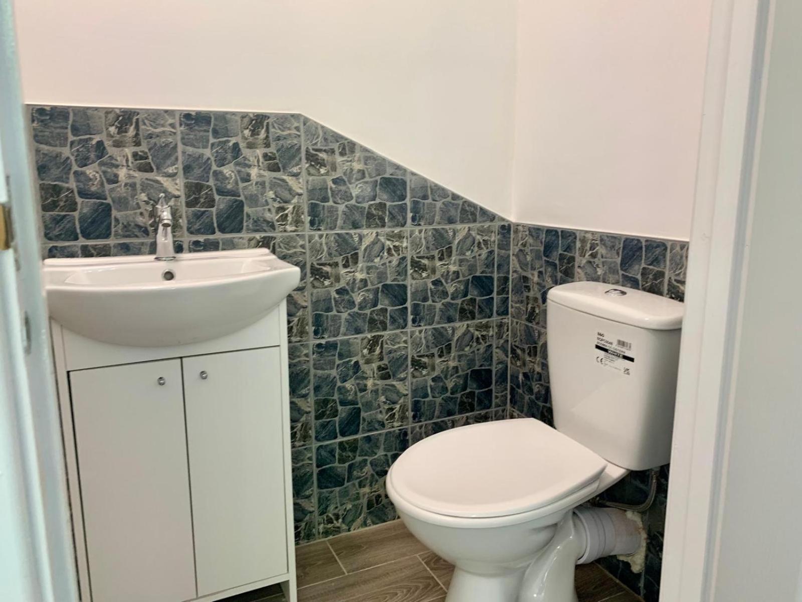M4m Rooms- Ng7 6pd 1