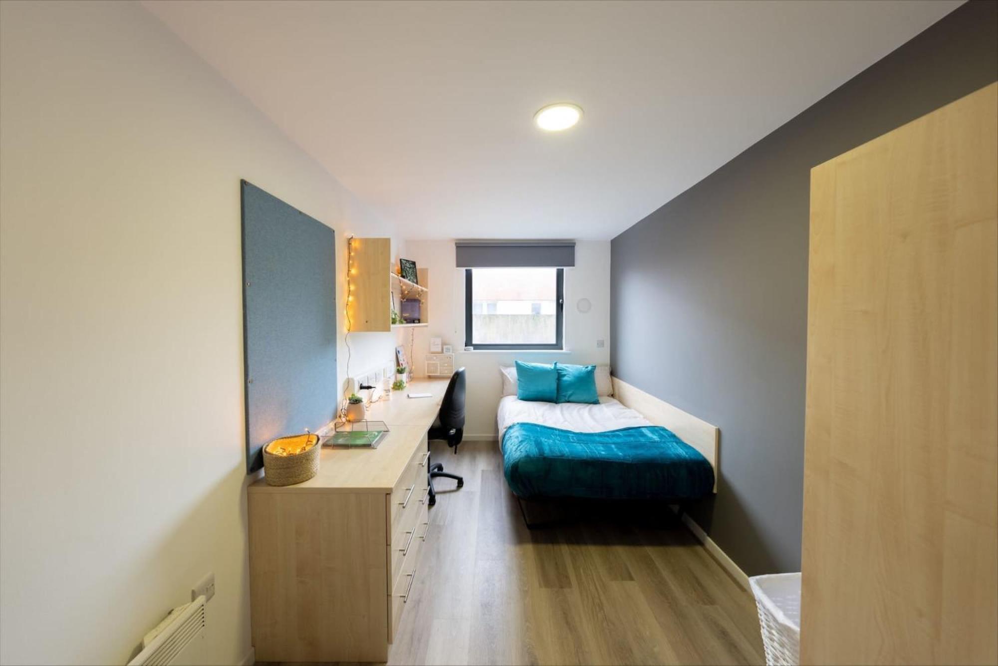 Trinity Square In Nottingham For Student Only Apartment