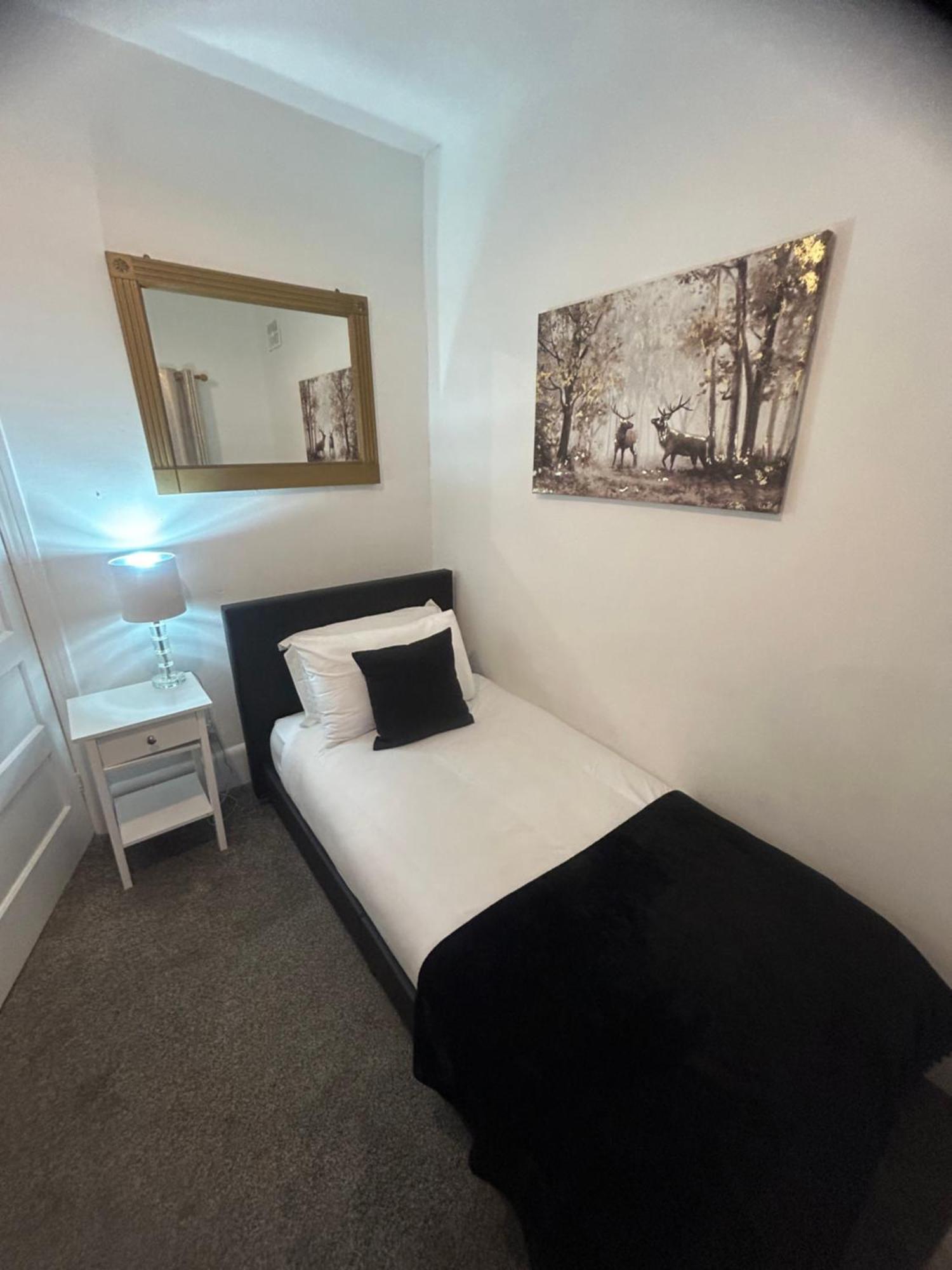 Tavistock Drive Homestay Nottingham