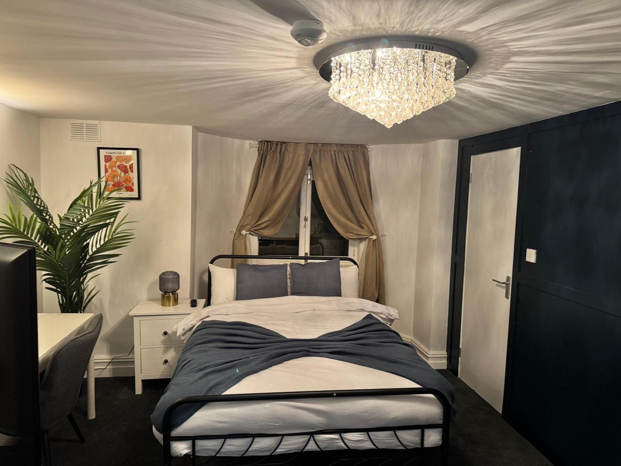 Apartment 110 Fulforth Street *