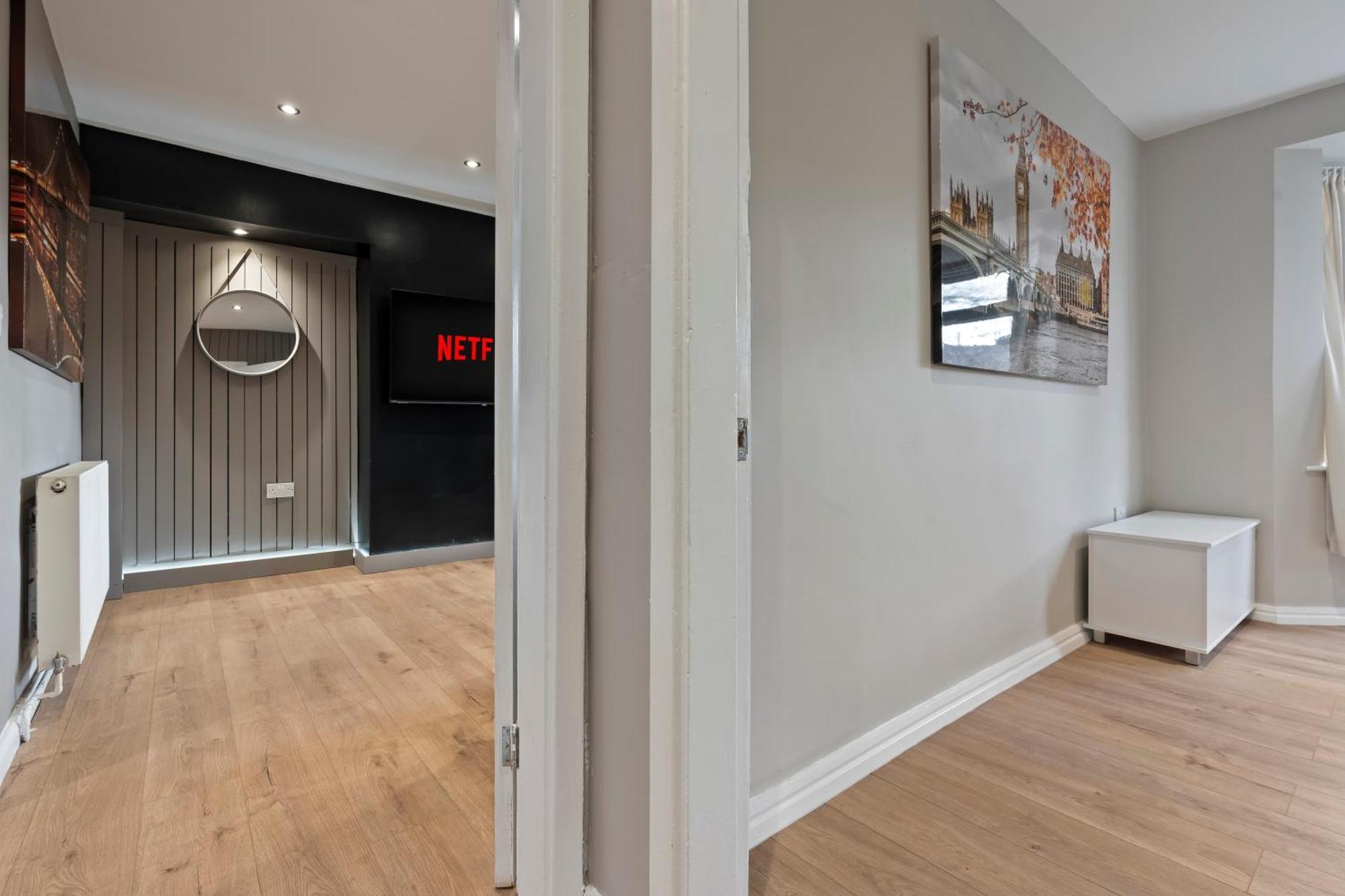 Rosie's House With Drive Parking * Nottingham