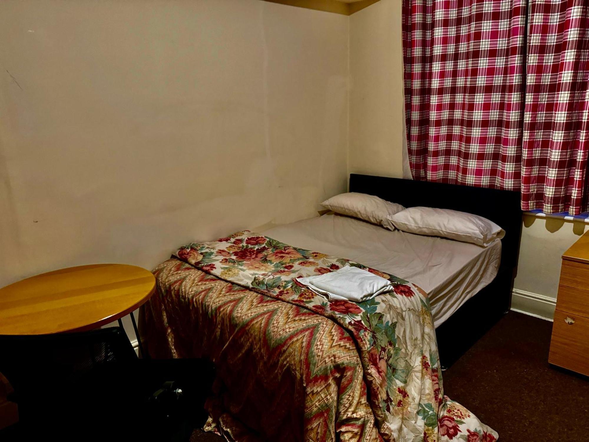 Transformative Housing Birrell Road Homestay *