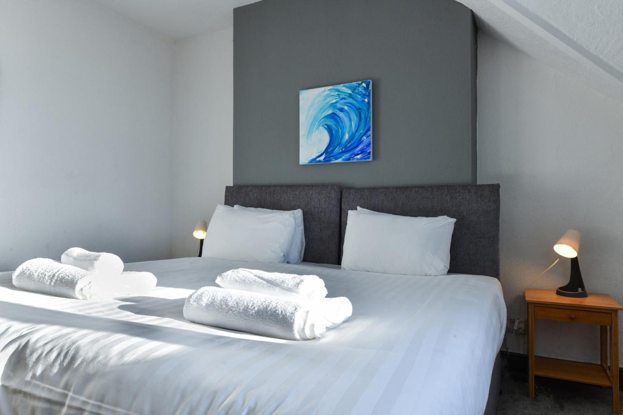5-br Featuring Art And Photography Collection * Nottingham