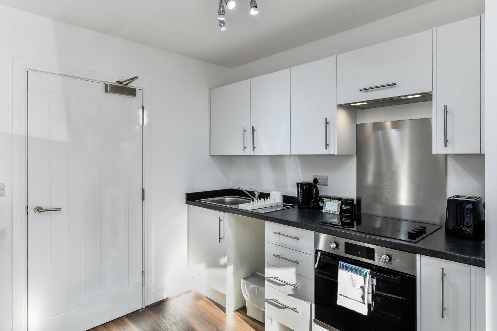 Church Street Flat 6 - Minimalist In Basford * Nottingham