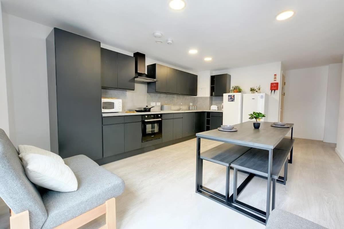 Apartment Student Accommodation At Nottingham Two For Students Only Nottingham