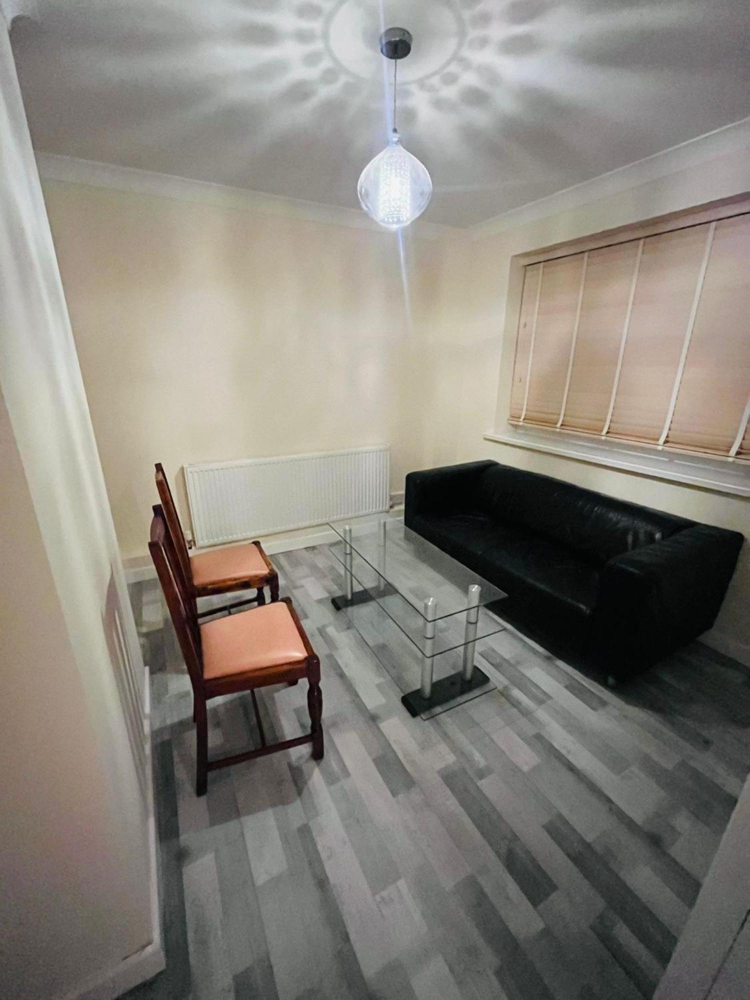 Apartment 4 Bed House Near Ntu Clifton Campus *