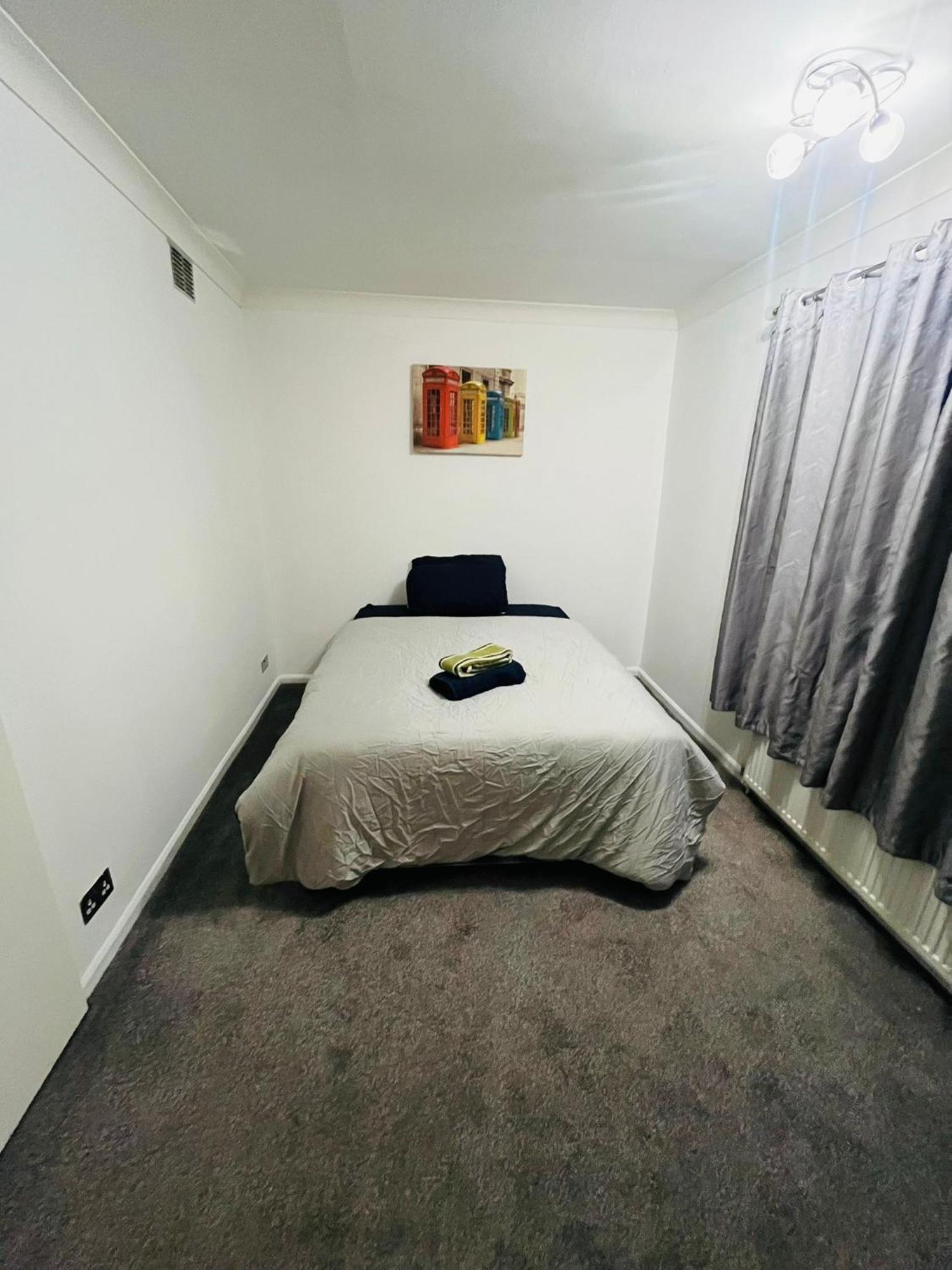 4 Bed House Near Ntu Clifton Campus *