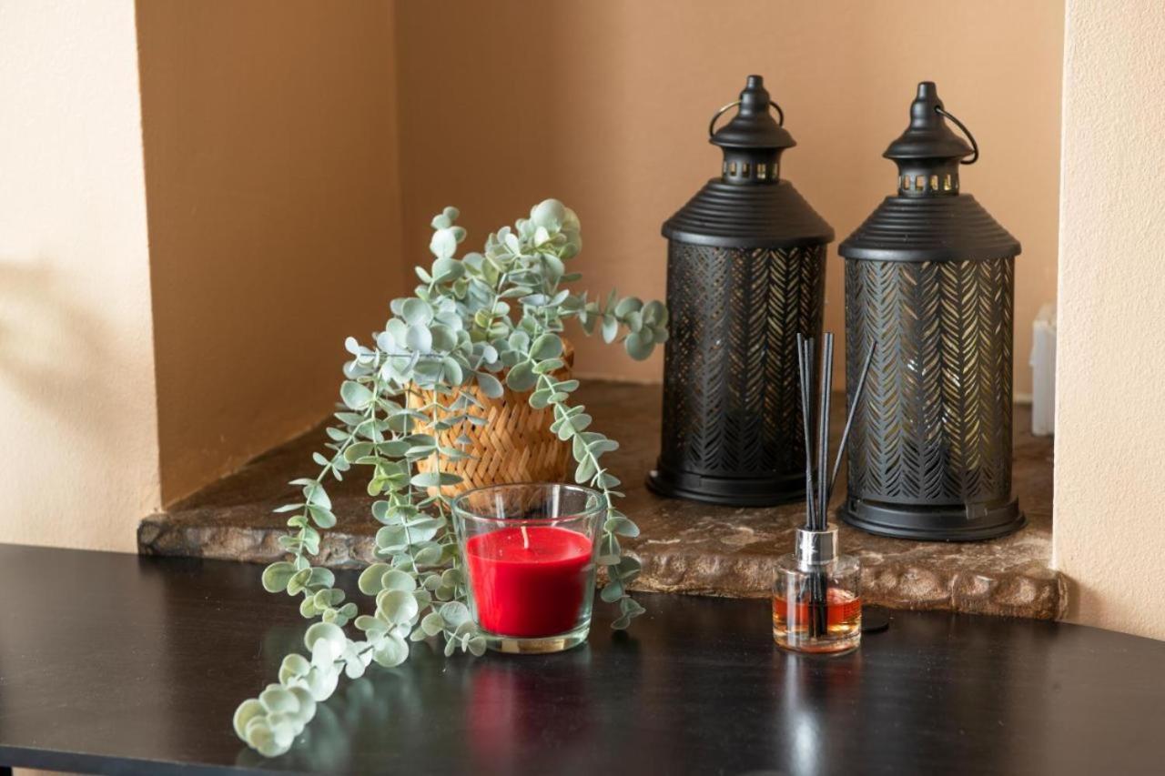 Felstead Road The Luxe Escape