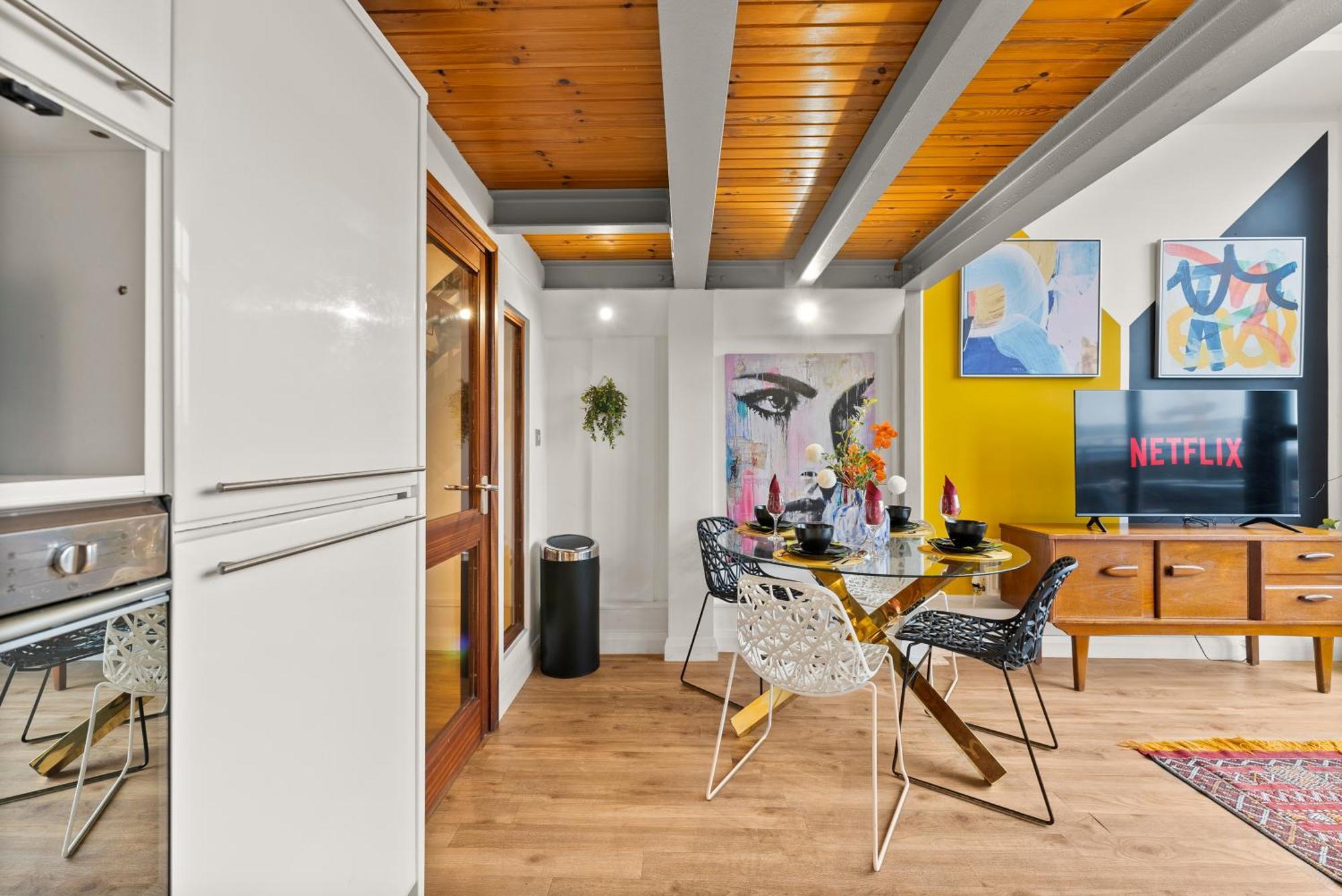 Artistique Duplex In Nottingham *