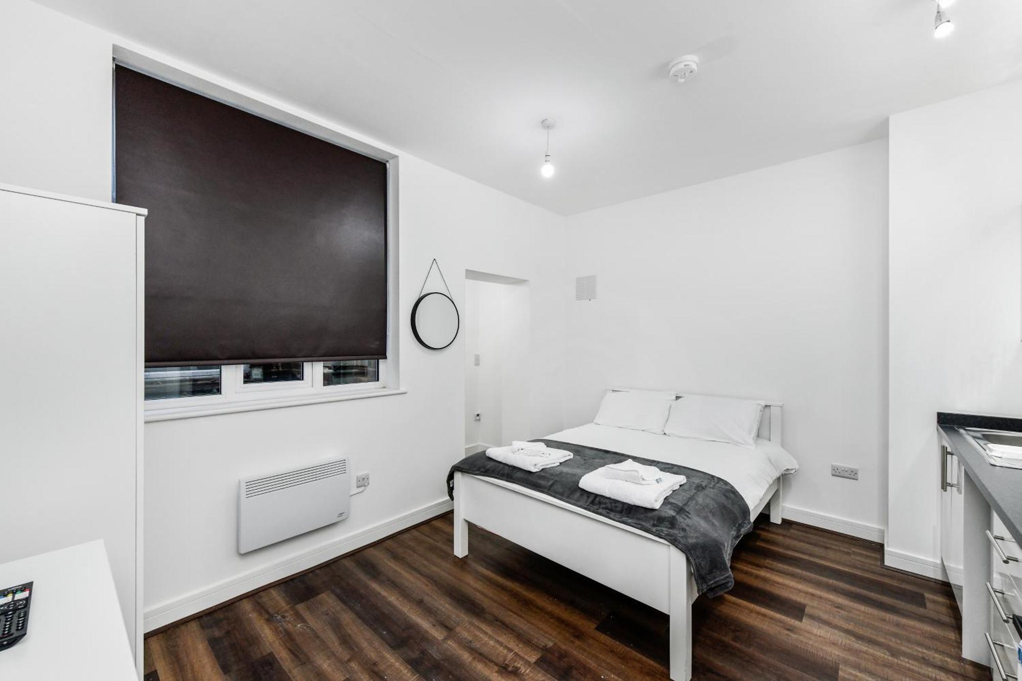 Church Street Flat 4 - Minimalist In Basford *