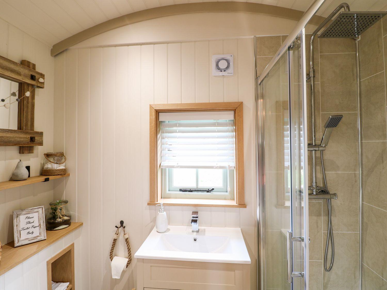 Herbie's Shepherds Hut *