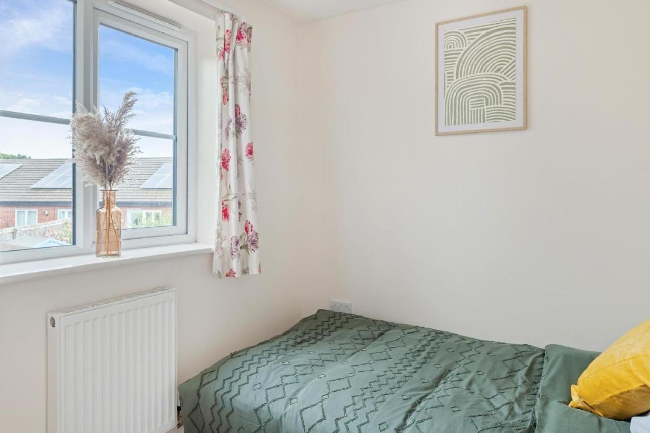 The Comfort Cove 3br With Bubbling Hot Tub * Nottingham