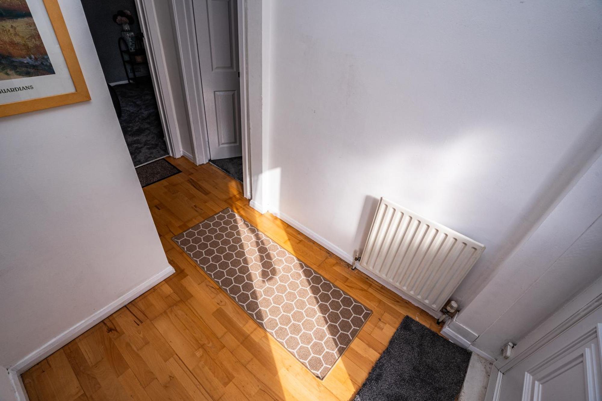 Cozy Spacious 5br Sleeps Of 9 *