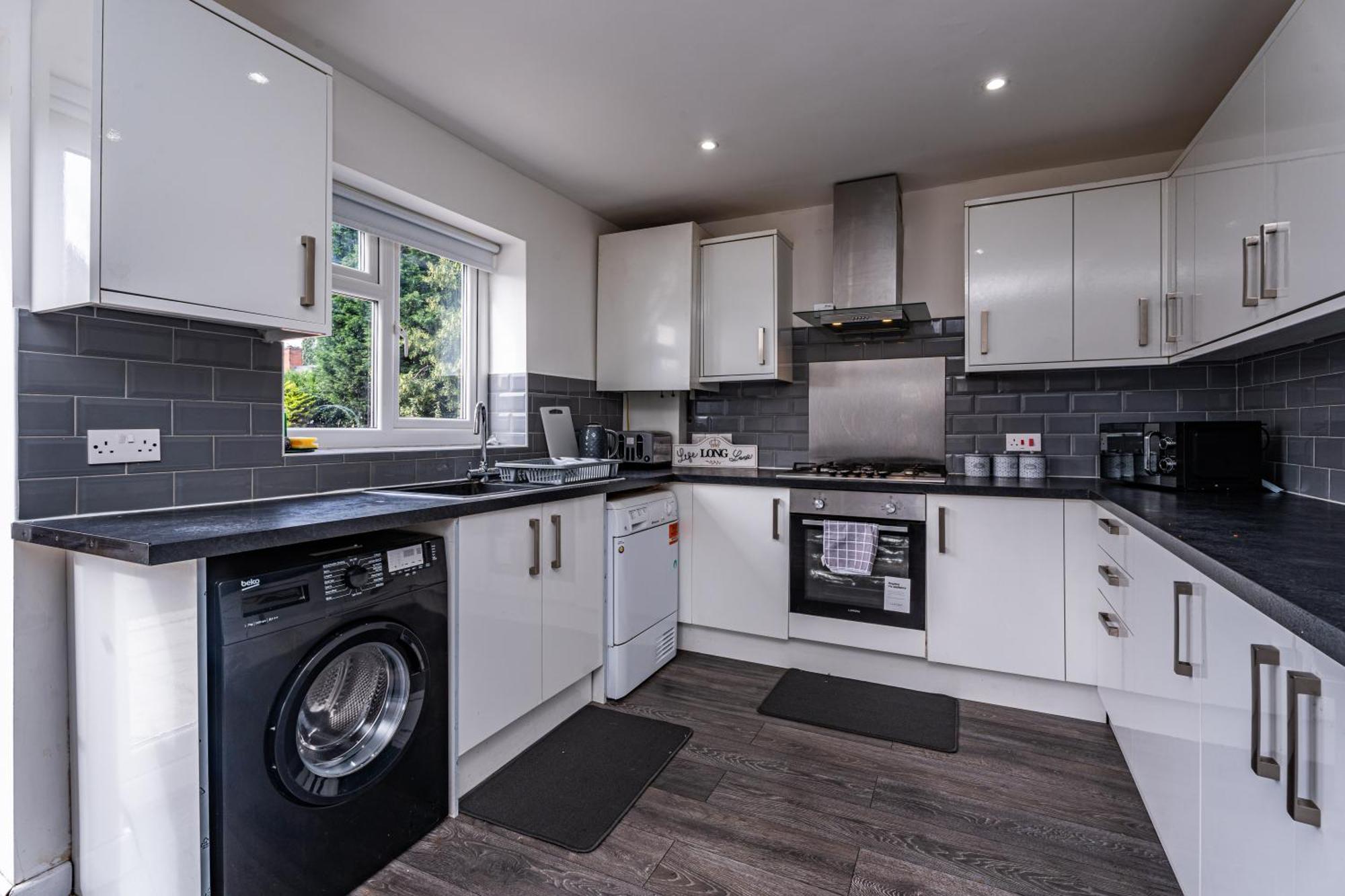 Cozy Spacious 5br Sleeps Of 9 Holiday home Nottingham